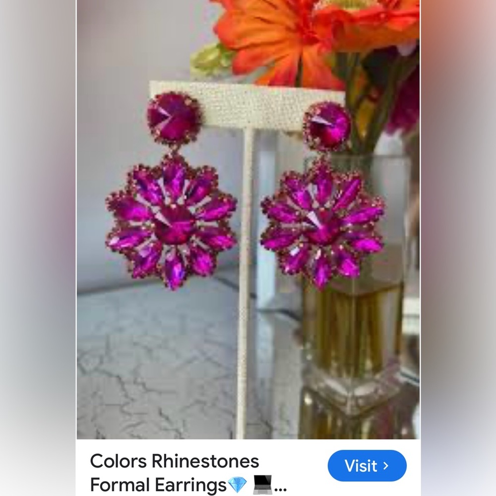 Elegant Fuchsia Crystal Flower Earrings